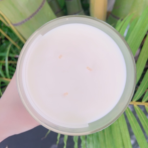 The perfect autumn candle set from Bath and Body Works - Picture 4 of 6